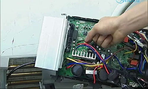 玉屏美的空调电话是多少